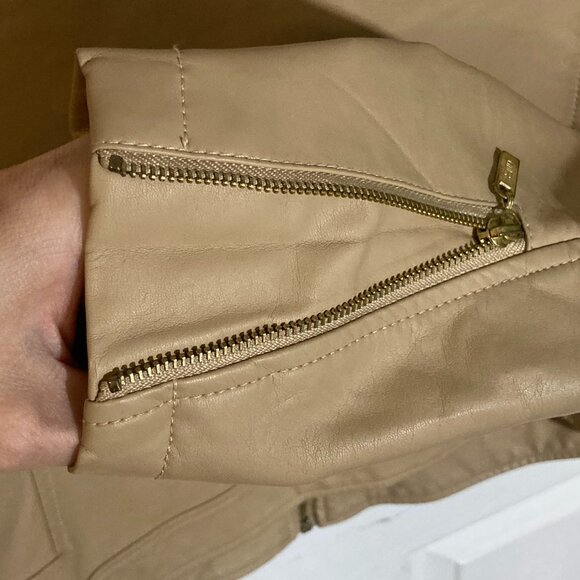 Guess Leather Jacket - Women's Size Small NWOT - Picture 7 of 14